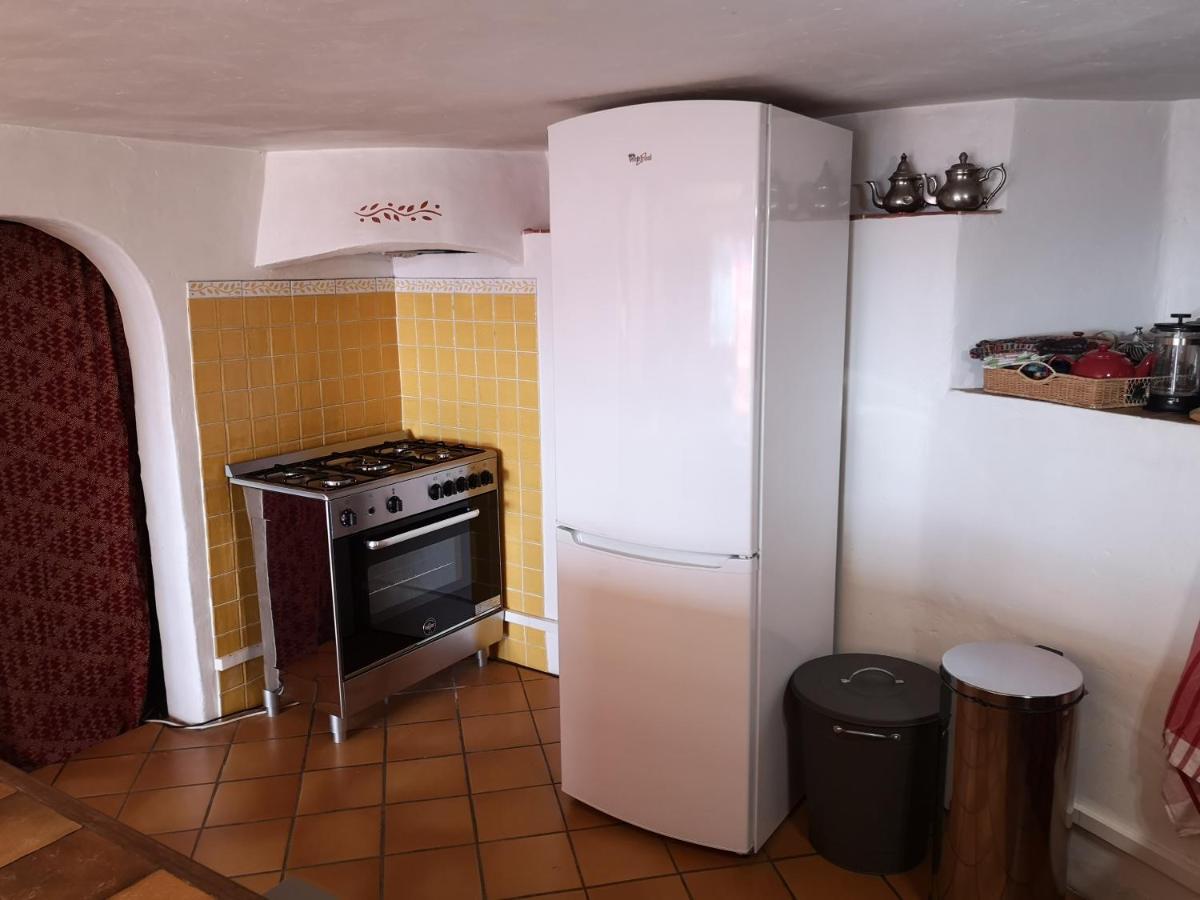 Chambres D'Hotes Gite Saint Roch Tuchan Eksteriør bilde